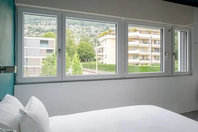 Tek Büyük veya İki Ayrı Yataklı Oda, Dağ Manzaralı