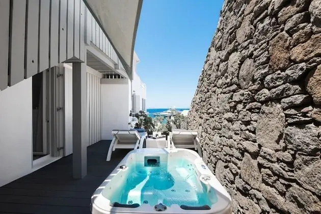 Deluxe Oda, Kısmi Deniz Manzaralı (Outdoor Hot Tub)