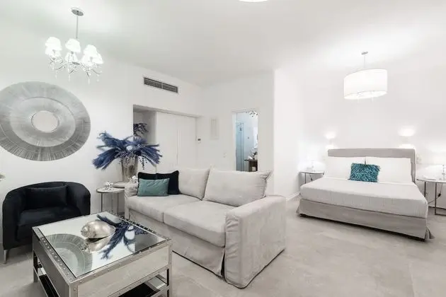 Junior Süit, Deniz Manzaralı (Outdoor Hot Tub)