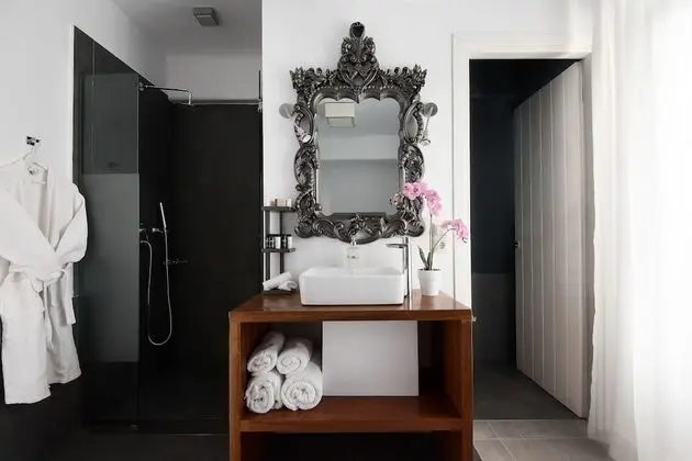 Standard Oda, Kısmi Deniz Manzaralı