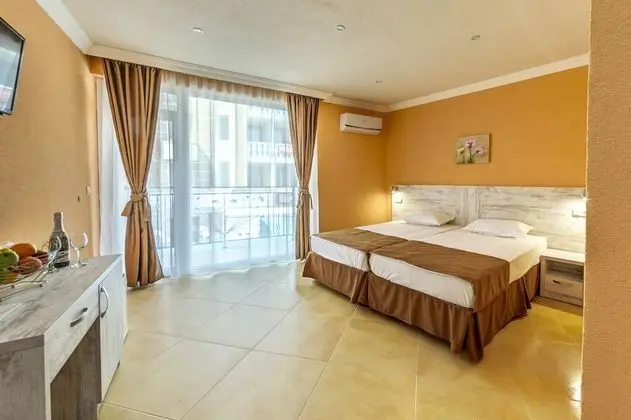 Basic Tek Büyük Yataklı Oda, Balkon