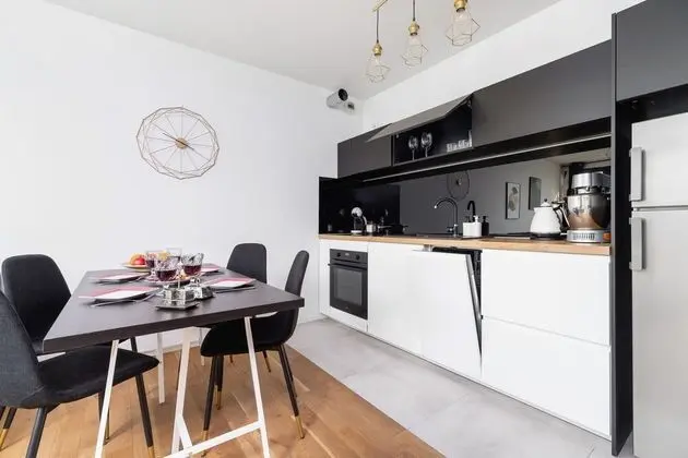 Apart Daire, 1 Yatak Odası, Balkon, Nehir Manzaralı