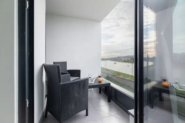 Apart Daire, 1 Yatak Odası, Balkon, Nehir Manzaralı