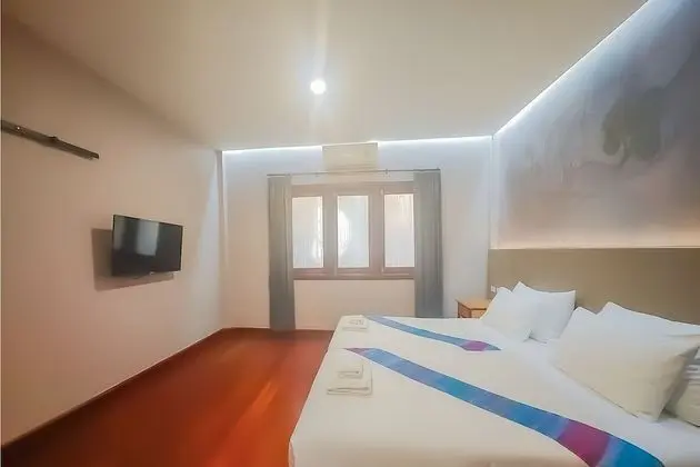 Standard Tek Büyük veya İki Ayrı Yataklı Oda