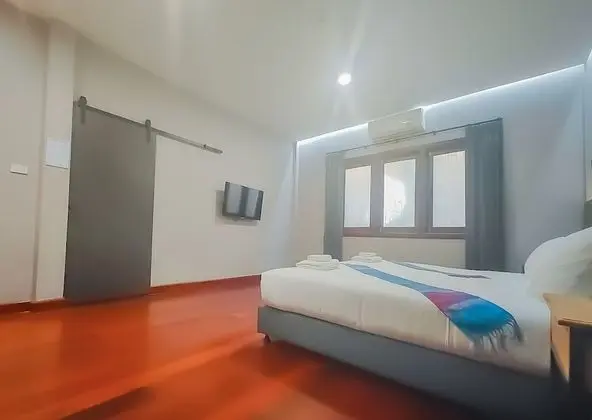 Standard Tek Büyük veya İki Ayrı Yataklı Oda
