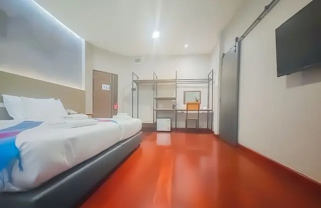 Standard Tek Büyük veya İki Ayrı Yataklı Oda