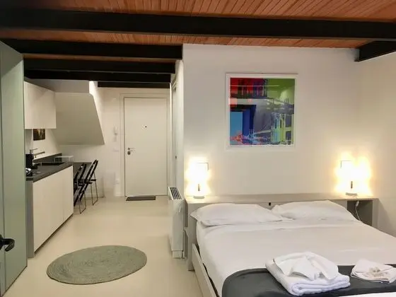 Design Apart Daire, 1 Büyük (Queen) Boy Yatak (1)