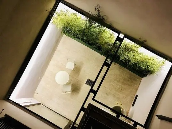 Design Apart Daire, 1 Büyük (Queen) Boy Yatak (1)