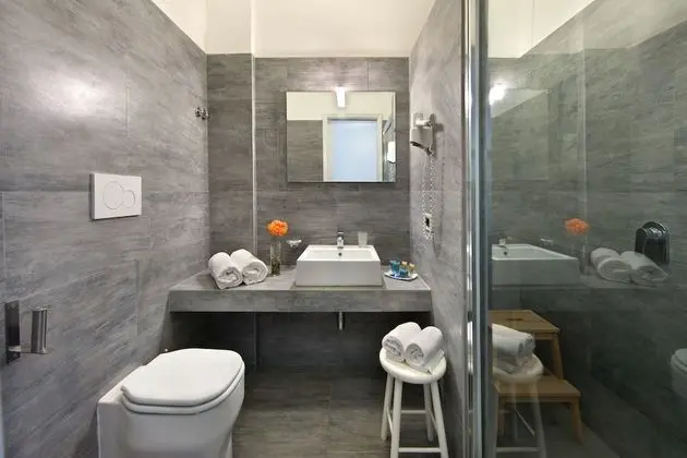 Comfort Tek Büyük veya İki Ayrı Yataklı Oda, Balkon, Deniz Manzaralı
