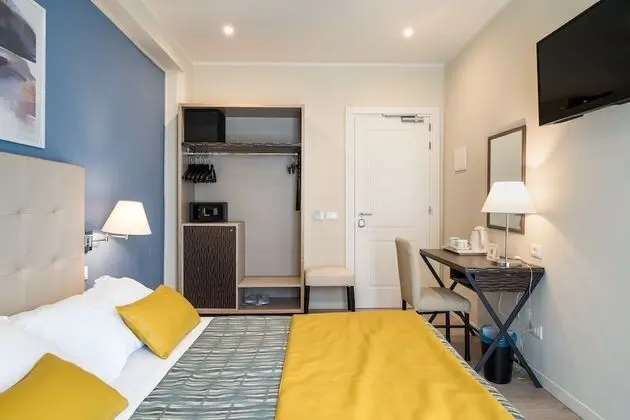 Comfort Tek Büyük Yataklı Oda, Kısmi Deniz Manzaralı