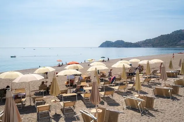 Comfort Tek Büyük Yataklı Oda, Kısmi Deniz Manzaralı