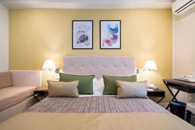 Comfort Üç Kişilik Oda, Kısmi Deniz Manzaralı