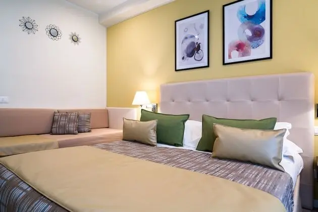 Comfort Üç Kişilik Oda, Kısmi Deniz Manzaralı