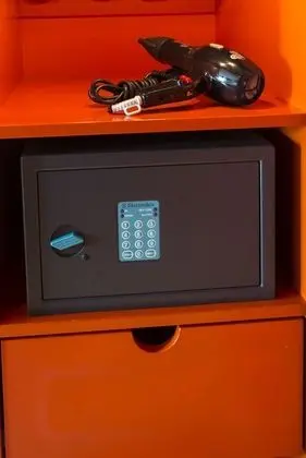 Standard Tek Büyük veya İki Ayrı Yataklı Oda