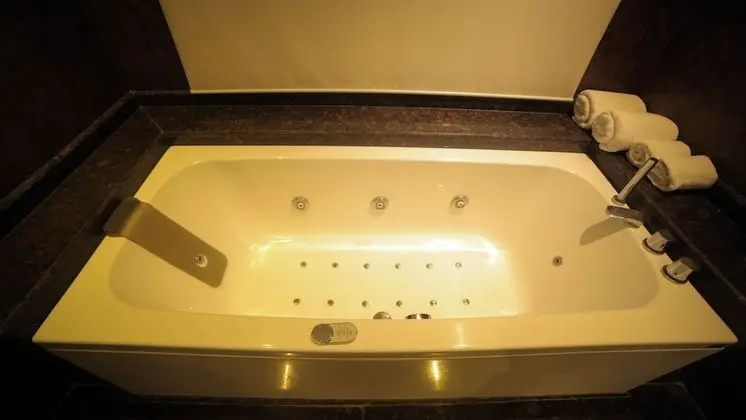 Deluxe Süit, 1 En Büyük (King) Boy Yatak