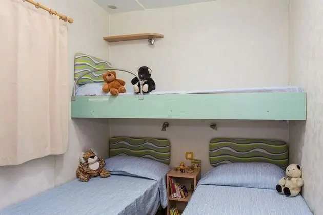 Superior Mobile Home, 2 Bedrooms