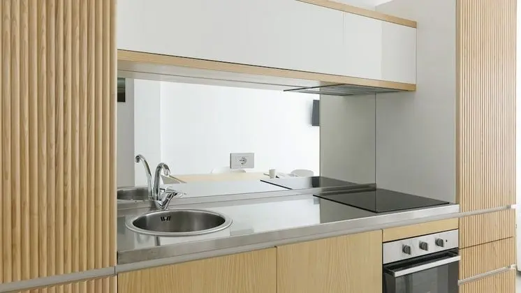 Stüdyo, Sigara İçilmez (2661168)