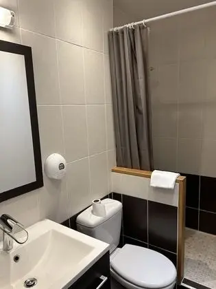 Family Oda, Birden Çok Yatak, Nehir Manzaralı