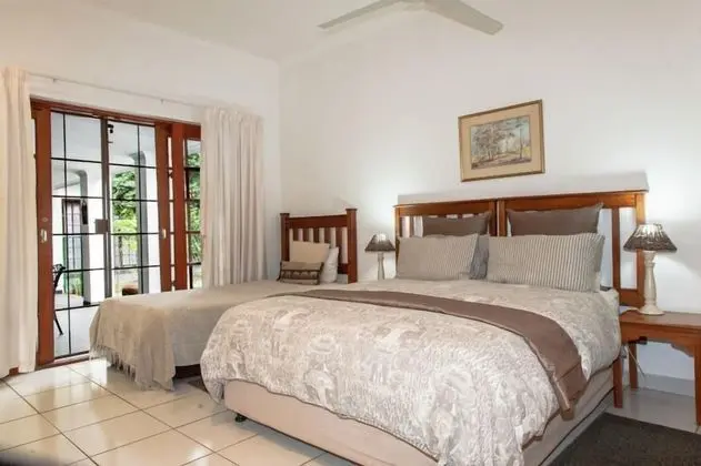 Family Oda, 1 Yatak Odası (Queen Bed  + Single Bed / Shower)