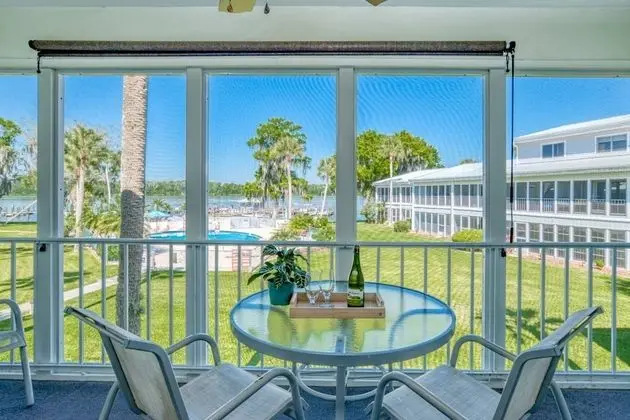 Daire (River Bend B212)