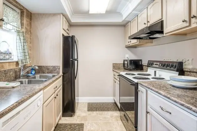 Daire (River Bend B212)