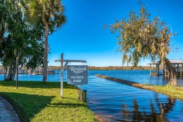 Daire (River Bend B212)