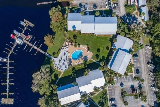 Daire (River Bend B212)