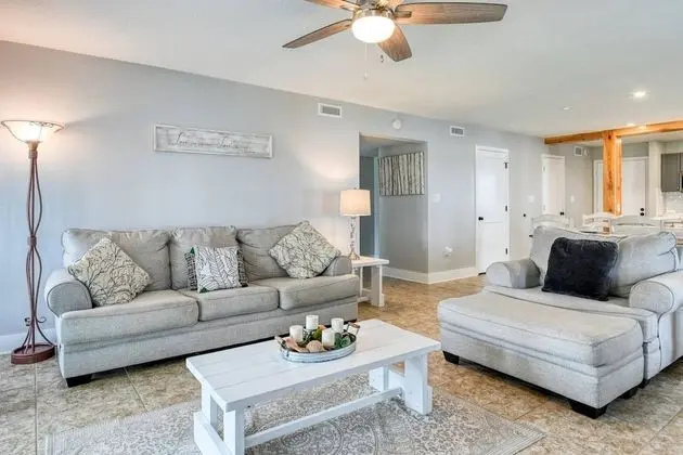 Daire (River Bend C122)