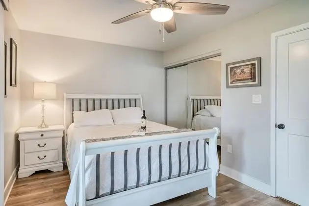 Daire (River Bend C122)