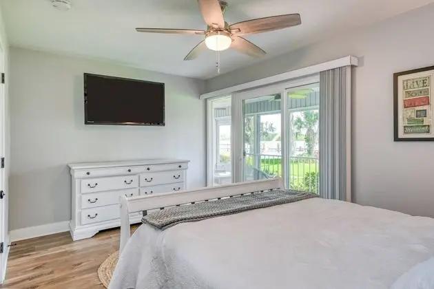 Daire (River Bend C122)