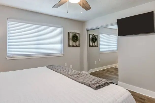 Daire (River Bend C122)