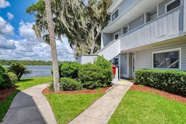 Daire (River Bend C122)