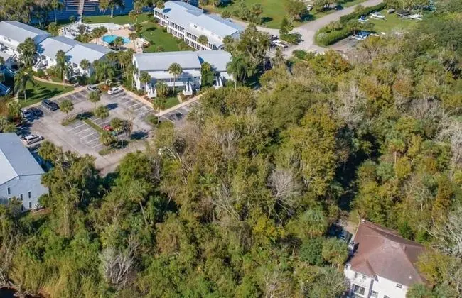 Daire (River Bend C122)