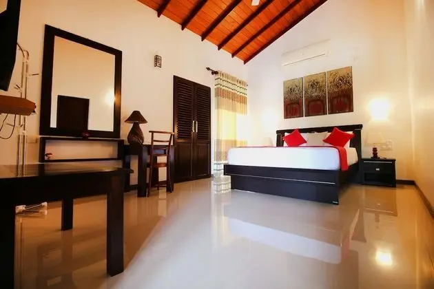 Luxury Stüdyo Süit, 1 En Büyük (King) Boy Yatak, Küçük Mutfak, Göl Kenarı