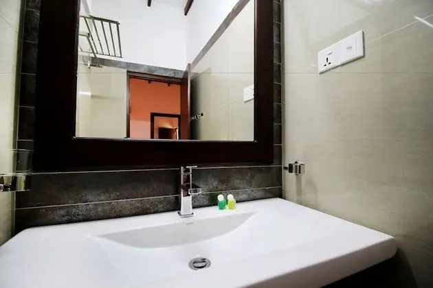 Luxury Stüdyo Süit, 1 En Büyük (King) Boy Yatak, Küçük Mutfak, Göl Kenarı