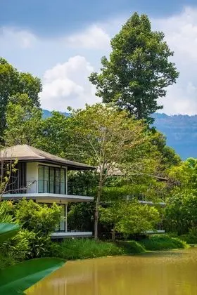 Tek Büyük veya İki Ayrı Yataklı Oda (Pond/Garden Ground Floor )