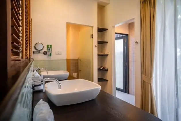 Tek Büyük veya İki Ayrı Yataklı Oda (Pond/Garden Ground Floor )