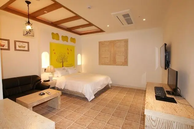 Standard Tek Büyük Yataklı Oda