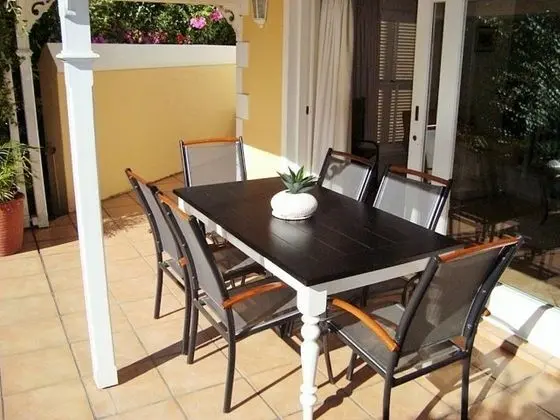 Ev, 3 Yatak Odası, Bahçe Manzaralı