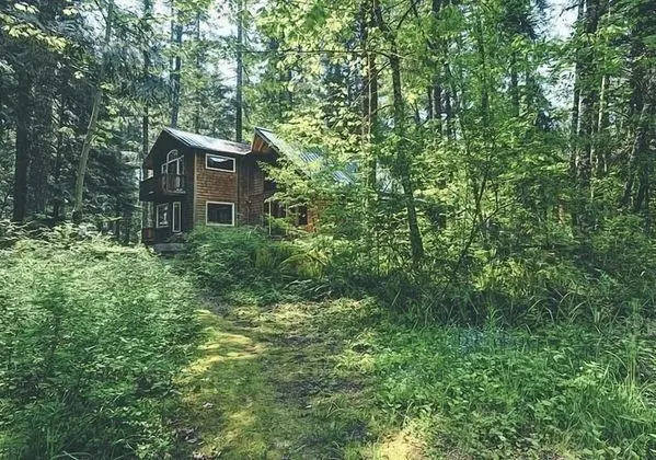 Kulübe, Birden Çok Yatak (River Dance Retreat)