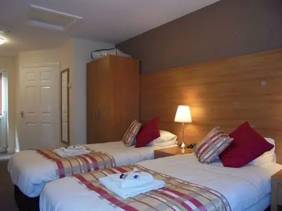 Comfort Tek Büyük veya İki Ayrı Yataklı Oda, Banyolu/Duşlu, Bahçe Manzaralı
