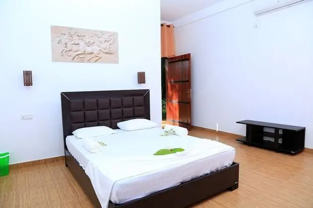 Tek Büyük veya İki Ayrı Yataklı Oda, Balkon