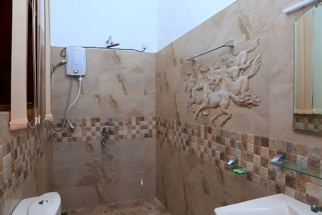 Tek Büyük veya İki Ayrı Yataklı Oda, Balkon