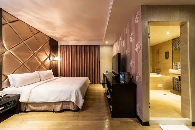 Romantic Tek Büyük Yataklı Oda, 1 Çift Kişilik Yatak