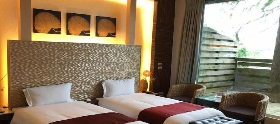 Basic Tek Büyük Yataklı Oda