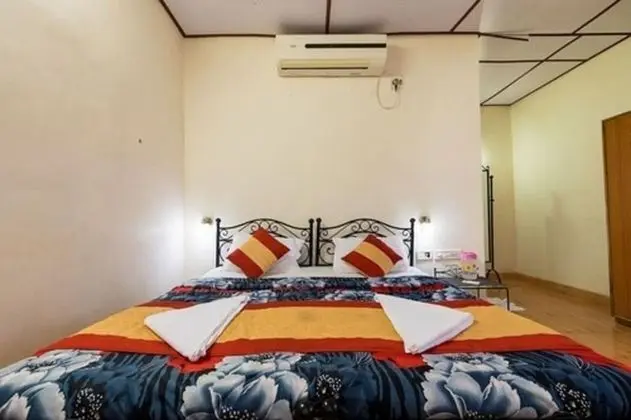 Deluxe Room Hill Side