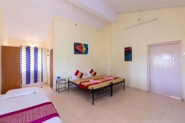 Deluxe Room Hill Side