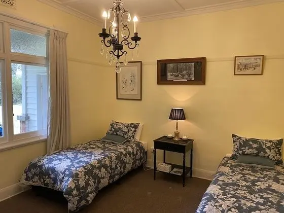 Comfort Oda, Birden Çok Yatak, Nehir Manzaralı