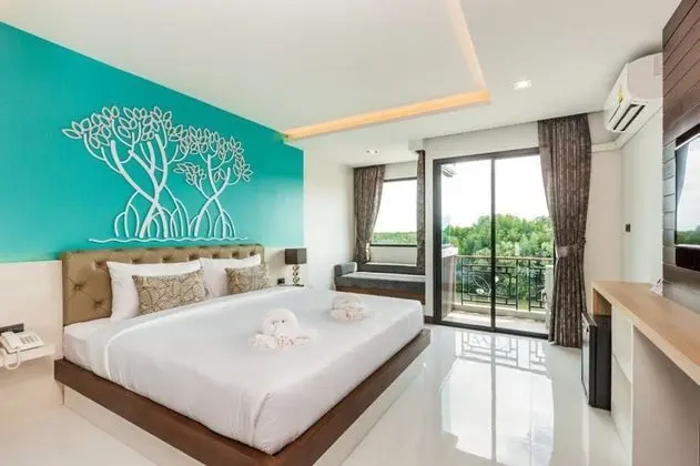 Deluxe King View River with Balcony
