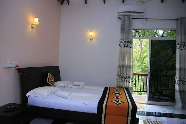 Deluxe Tek Büyük Yataklı Oda, Nehir Manzaralı